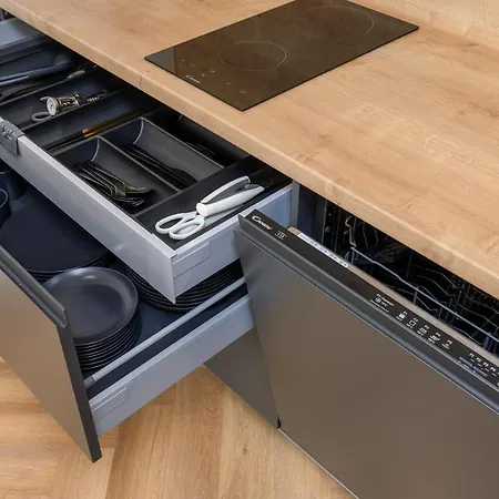 Luxory In The Center. * פארנו